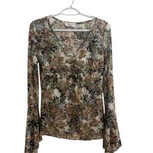 Love Wins Sheet Floral Top - L - Floral Flowy